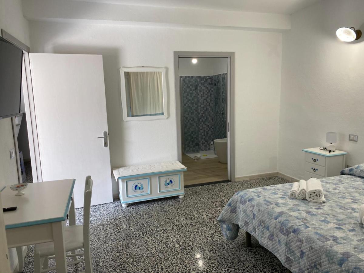 Affittacamere Il Vicoletto Aria Ona Villagrande Strisaili Exterior photo