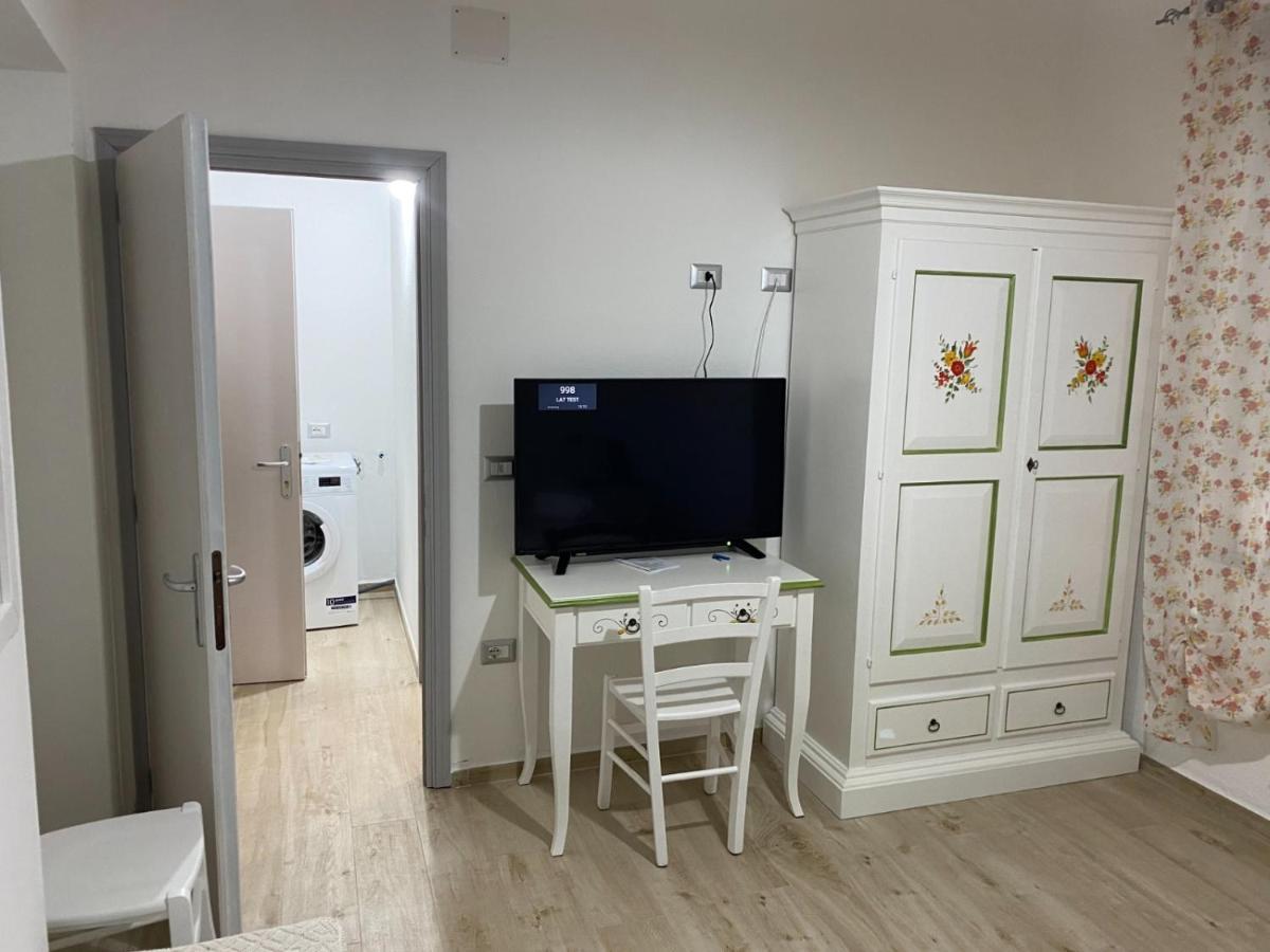 Affittacamere Il Vicoletto Aria Ona Villagrande Strisaili Exterior photo