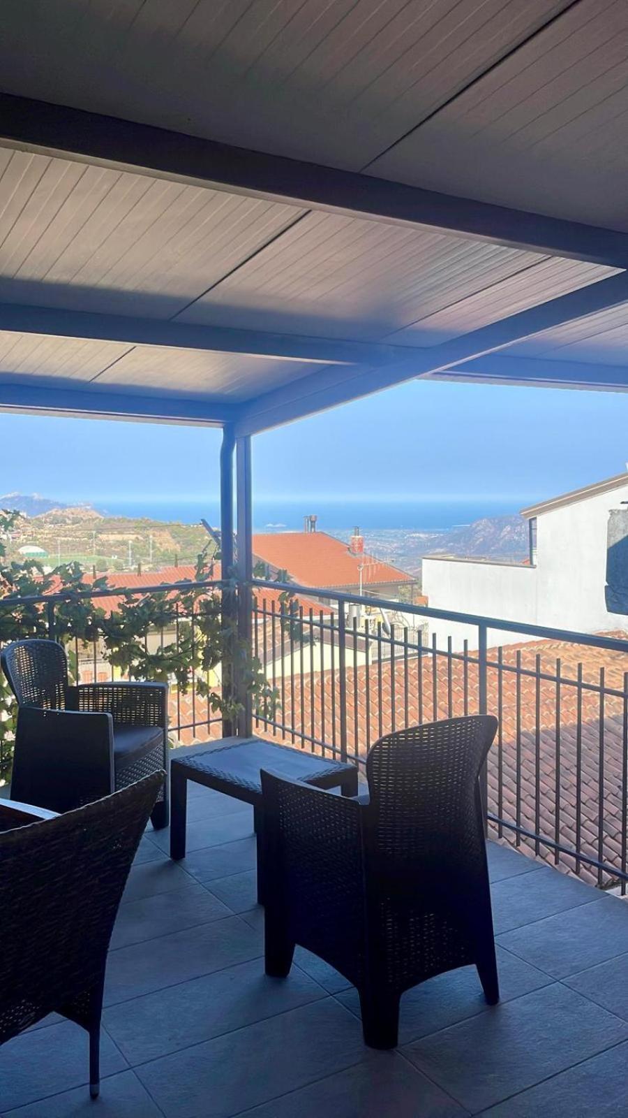 Affittacamere Il Vicoletto Aria Ona Villagrande Strisaili Exterior photo